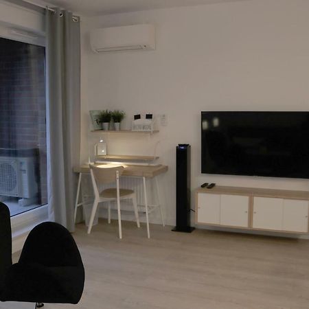 Apartamenty Wujka - Poludniowy Poznan Exterior photo